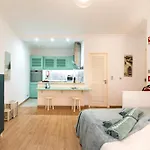 Lisbon By Propr