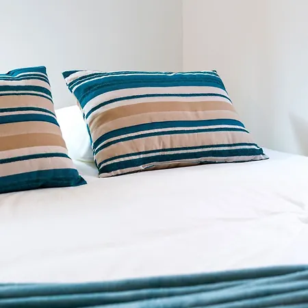 Lisbon By Propr Кашкайш