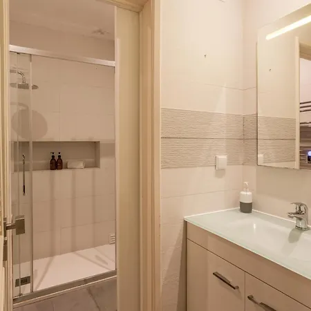 Lisbon By Propr Апартаменты